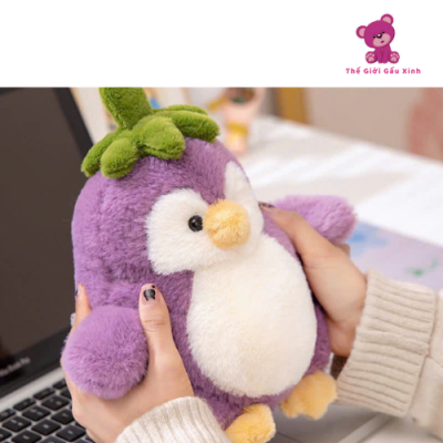 Gấu bông cánh cụt cà tím